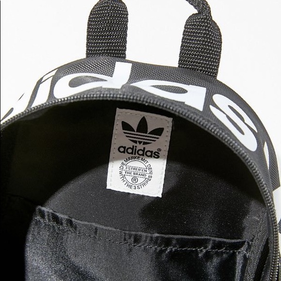 🆕ADIDAS///Original Black Mini Backpack - Picture 3 of 7